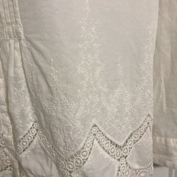 Lace button down - Picture 2 of 4